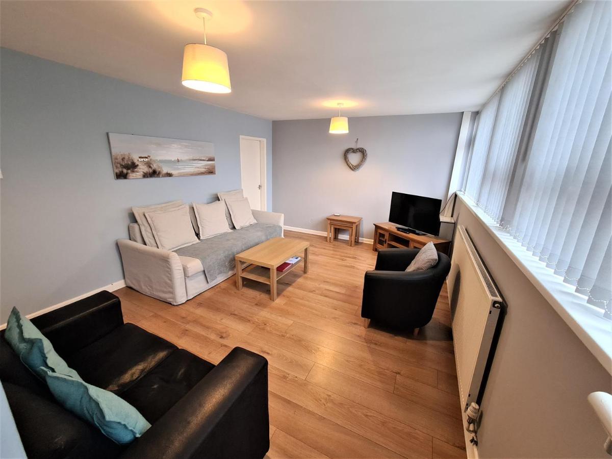 3 Bedroom Apartment Coventry - Hosted By Coventry Accommodation Экстерьер фото