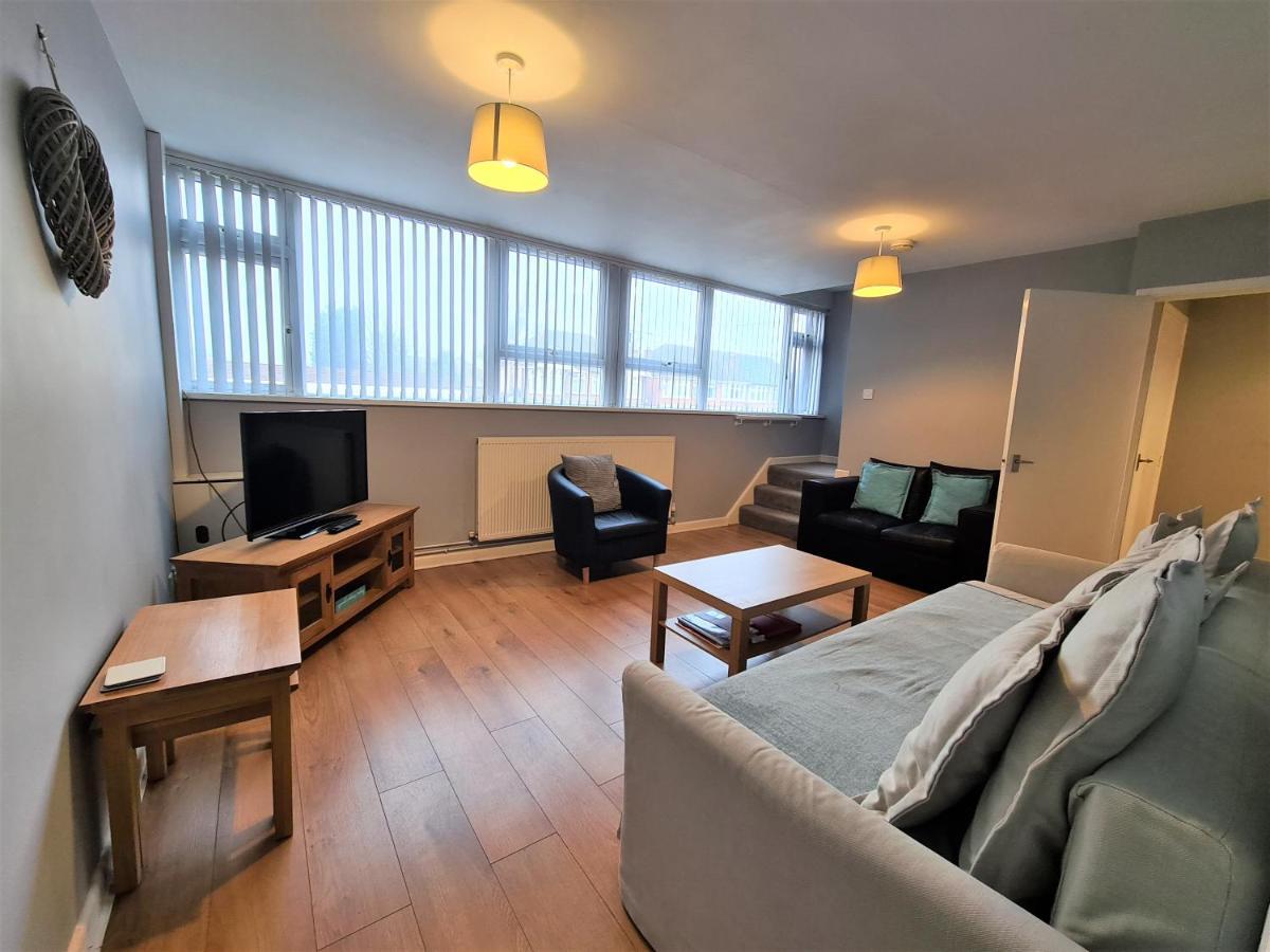 3 Bedroom Apartment Coventry - Hosted By Coventry Accommodation Экстерьер фото